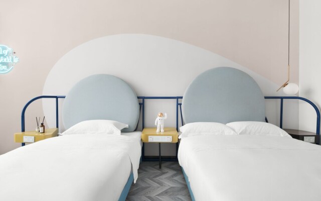 Pathfinder Drea Hostel - Concept Store, Kuan & Zhai Alleys