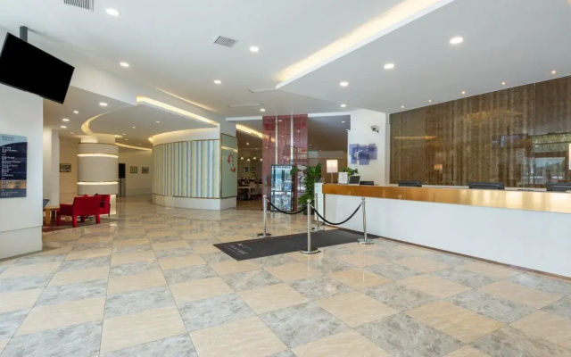Holiday Inn Exp Wujiaochang