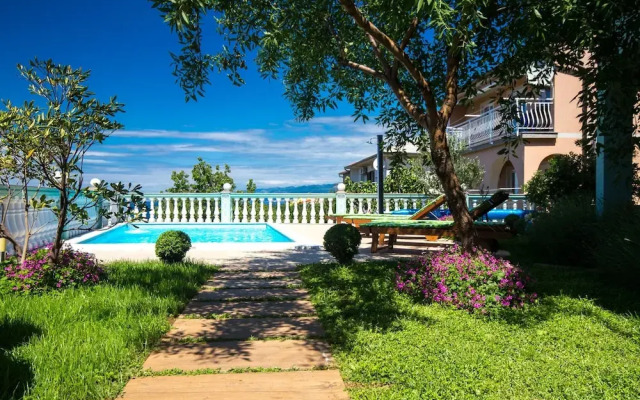 Apartment in Senj Lika-karlovac With Private Pool