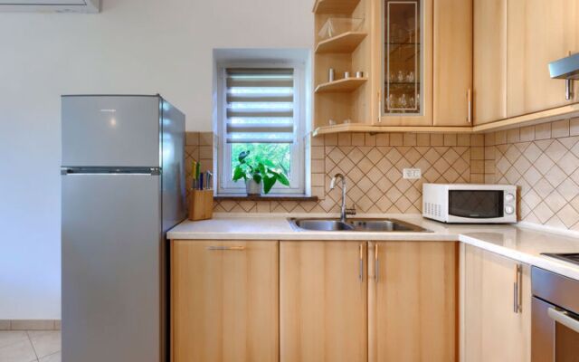 Apartment Mir Dorio