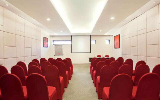 ibis Styles Solo