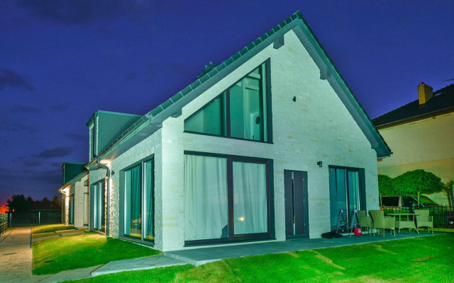 Holiday Home, Private Sauna, Close to the Beach