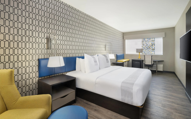 GLō Best Western Tulsa East Route 66