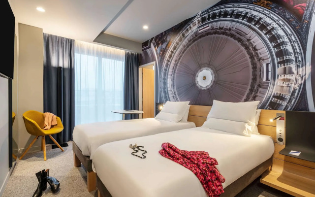 Отель Novotel Belleville Paris 20