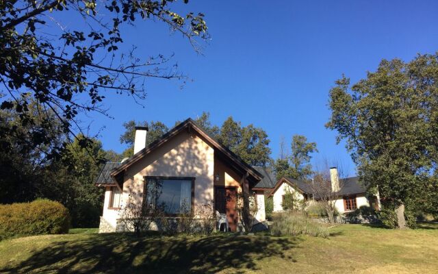 Hostería Lancuyen Villa de Montaña