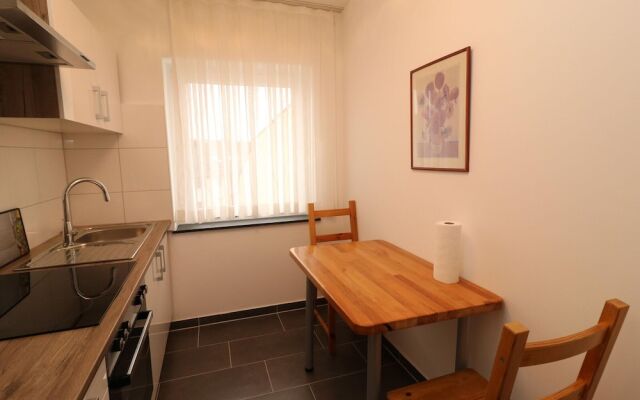Central Apartment Near the Trade Fair