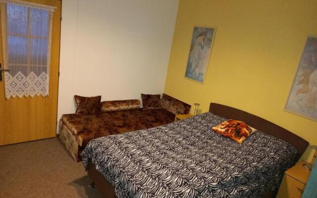 Apartman Flora