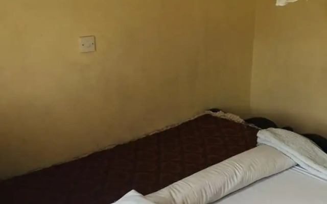 Sir James Hotel
