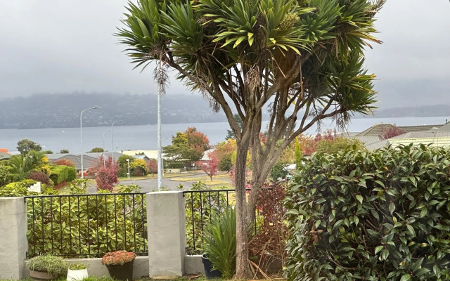 Lakeview Holiday Hideaway