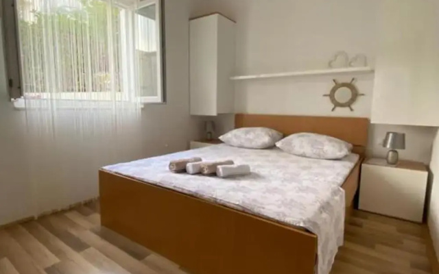 Apartments Katija