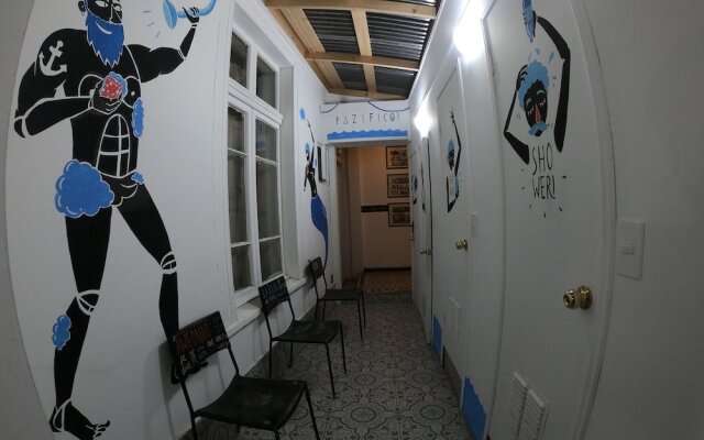 Escarabajo Hostel - Adults only