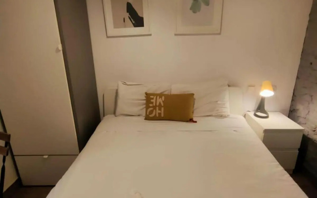 Pequeño Alojamiento con Mini Piscina - NO climatizada