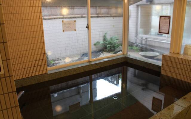 Sauna & Capsule Hotel Hokuo