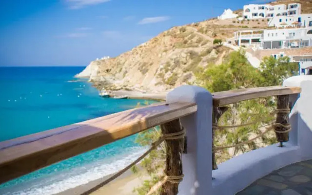 Κymanemi Folegandros