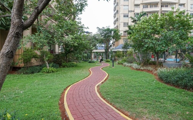 Spacious 1Br Apartment With City View At Paladian Park