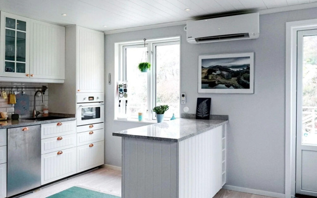 4 Person Holiday Home in Bovallstrand