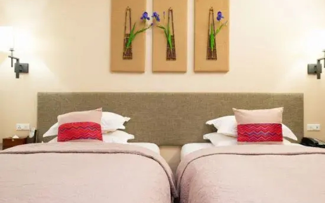 Baoyue Junting Hotel