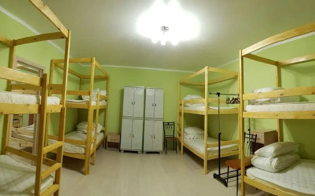 Хостел Холмистый