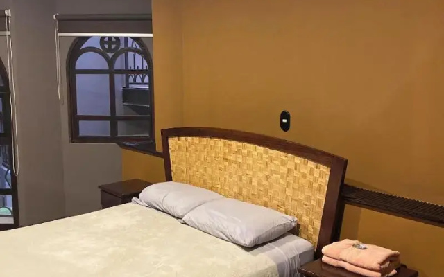 Alajuela Backpackers Airport Hostel