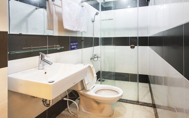 Happy Saigon Hostel