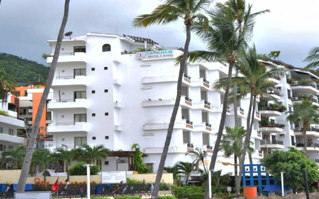 Emperador Vallarta Beachfront Hotel and Suites
