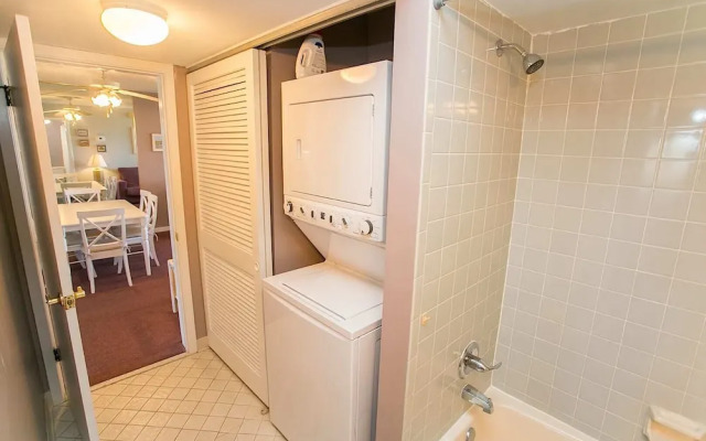 Oceanfront Luxury: 2BR Condo, St. Augustine