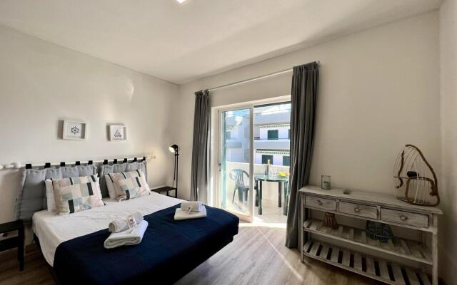 Albufeira Delight With Pool by Homing