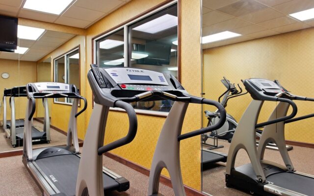 Holiday Inn Express Hotel & Suites Malvern by IHG