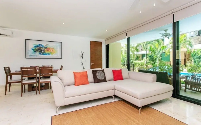 Poolfront Tulum Condo! Near Mayan Ruins & Beach by Stella Rentals