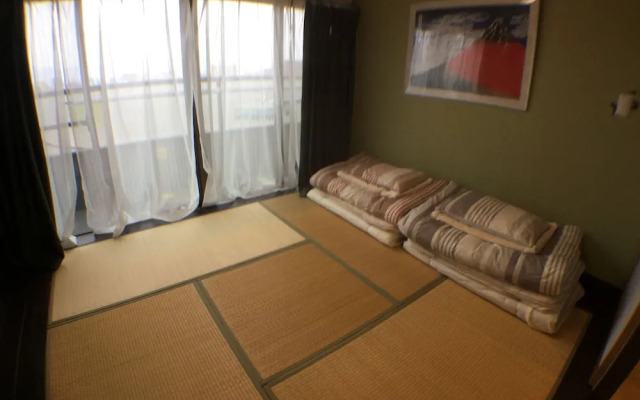 Intercity Osaka Service Apartment