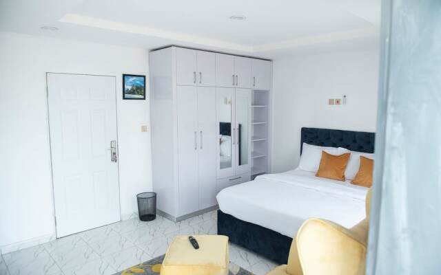 Luxury 3 Bedroom Apartment With Wifi
