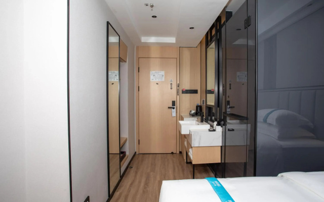 GreenTree Inn Shanghai Dabaishu Business Hotel