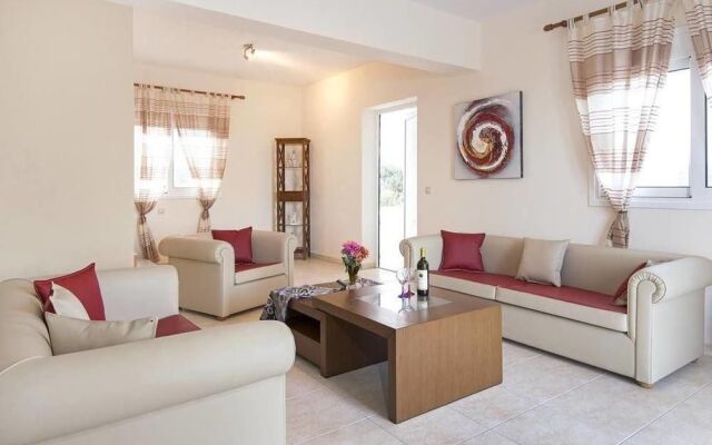 White Pearl Villa Gennadi