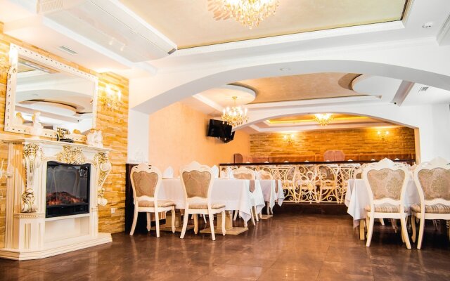 Отель «Аристократ»