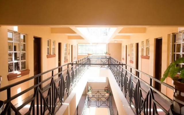 Rudolf Regency Hotel