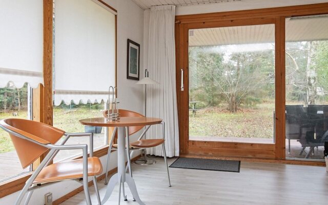 Relaxing Holiday Home in Højby Near Sea