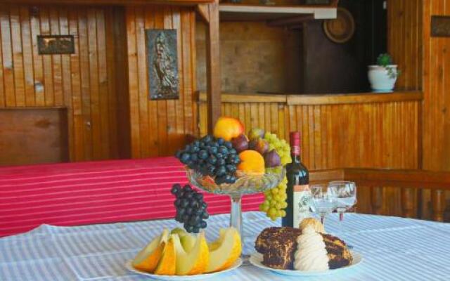 Guest house on generala Dbar 109A