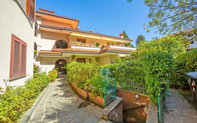 Sweet Escape Stresa Center