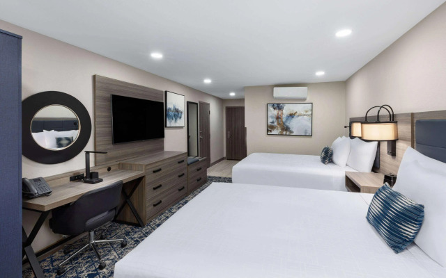 Wyndham DFW Airport