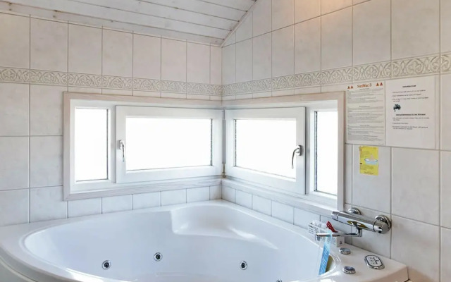 Cozy Holiday Home in Henne Jutland With Indoor Whirlpool