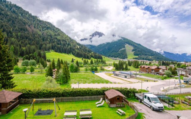 Chiara - Ciampedie (PFS236)