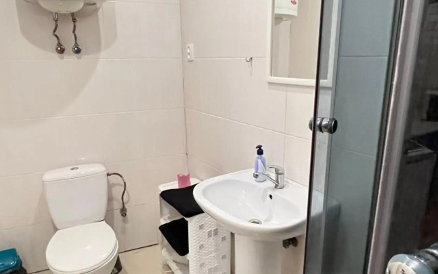 5/3Kotliarska Moisha House