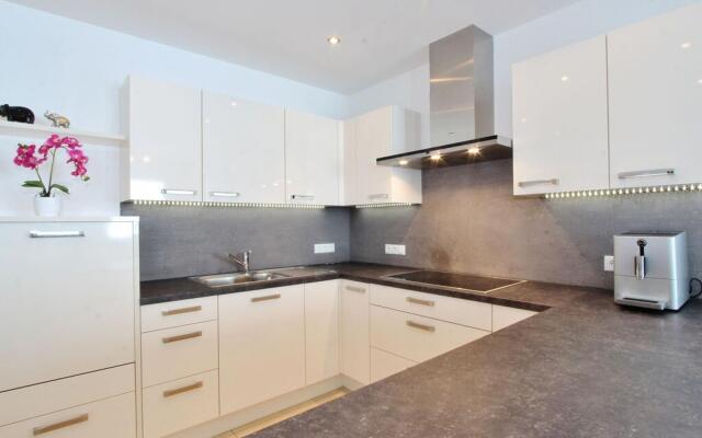 Spacious Villa With Garden in Hinterthiersee