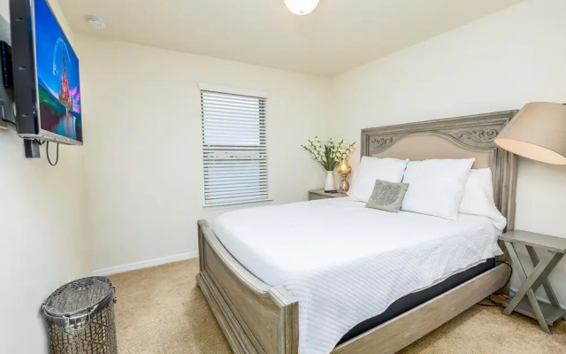 Amazing New TownHome with Pvt Pool and Access to Clubhouse Close to Disney by RedAwning