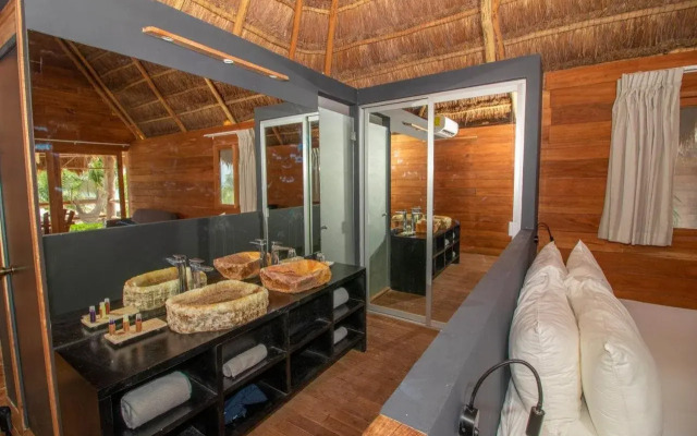 Blue Holbox Beach Front