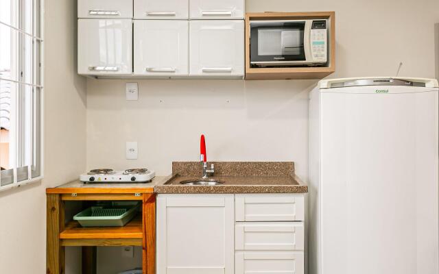 Apartamento tranquilo a 5min da UFSC RLB014