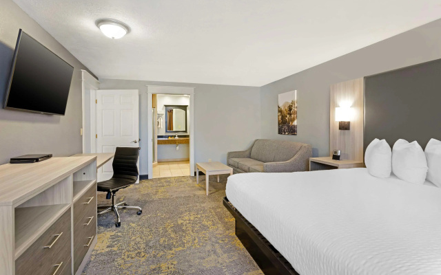 Best Western Plus Weston Inn