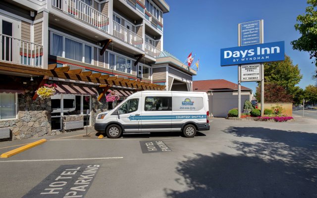 Days Inn by Wyndham Victoria Airport Sidney