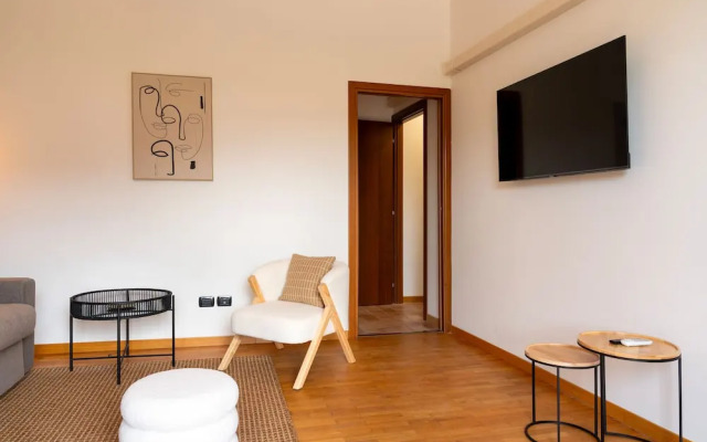 Autumn Apartment by Wonderful Italy