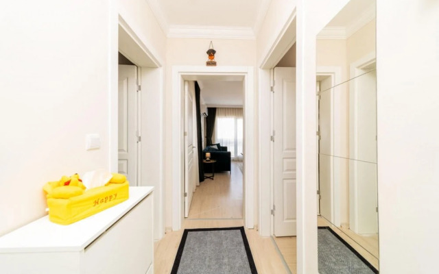 Lovely Flat 2 km to Lara Beach in Muratpasa